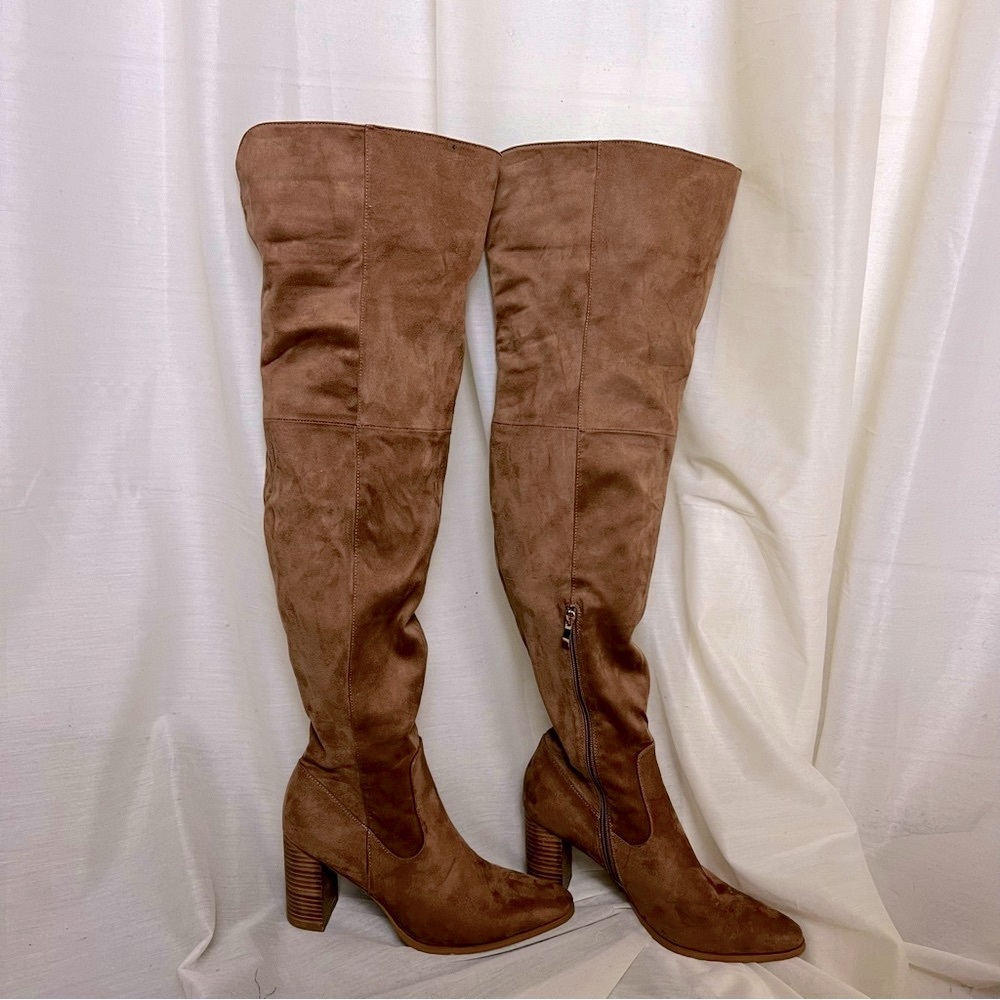 Billini Vixen suede thigh high heeled boots